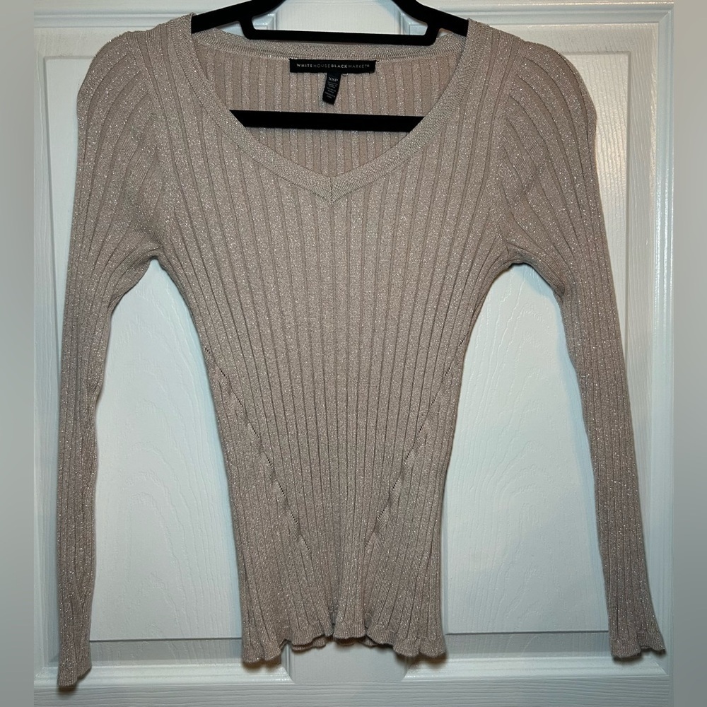 WHBM Ribbed V-Neck Pullover Sweater- Champagne Metallic Gold/ Size XS Pe…